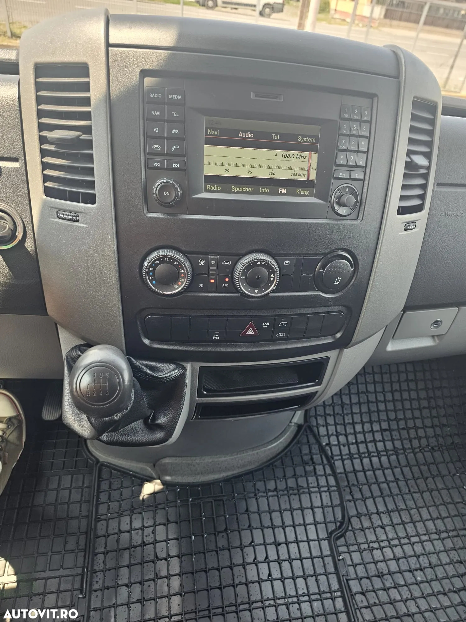 Mercedes-Benz Sprinter 314 CDI An Model 2019 Navigație Mare Climă Pilot automat  Arată ca din fabrică  ! - 9