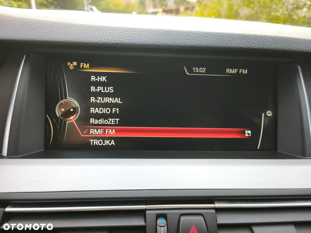 BMW Seria 5 520d Luxury Line - 26