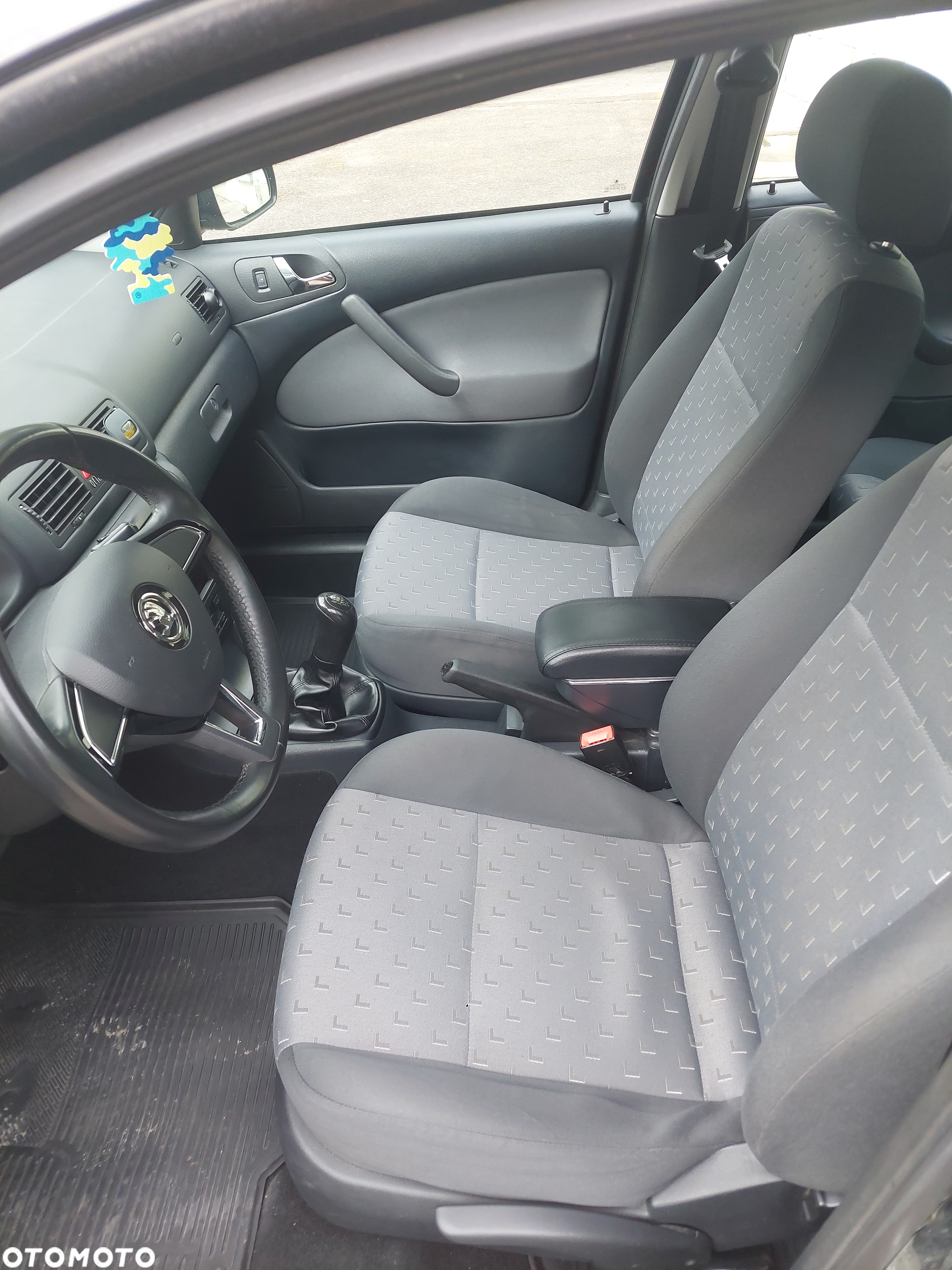 Skoda Octavia 1.6 Classic - 12