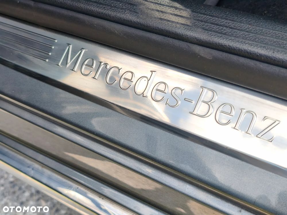 Mercedes-Benz Klasa C 200 (BlueTEC) d Avantgarde - 25