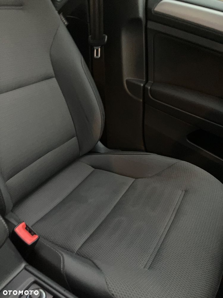 Volkswagen Golf 1.6 BlueTDI Comfortline - 12
