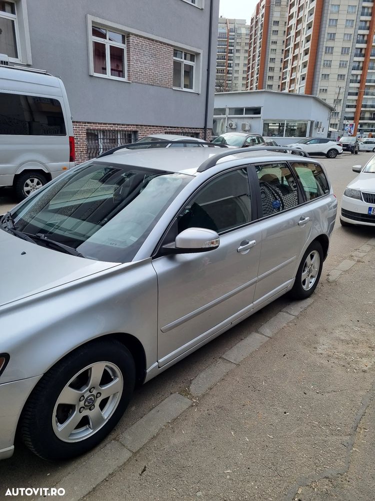 Volvo V50 1.6 D Momentum - 8