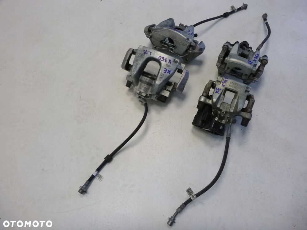 JAGUAR XE X760 ZACISK HAMULCOWY PRAWY LEWY PRZÓD - 3