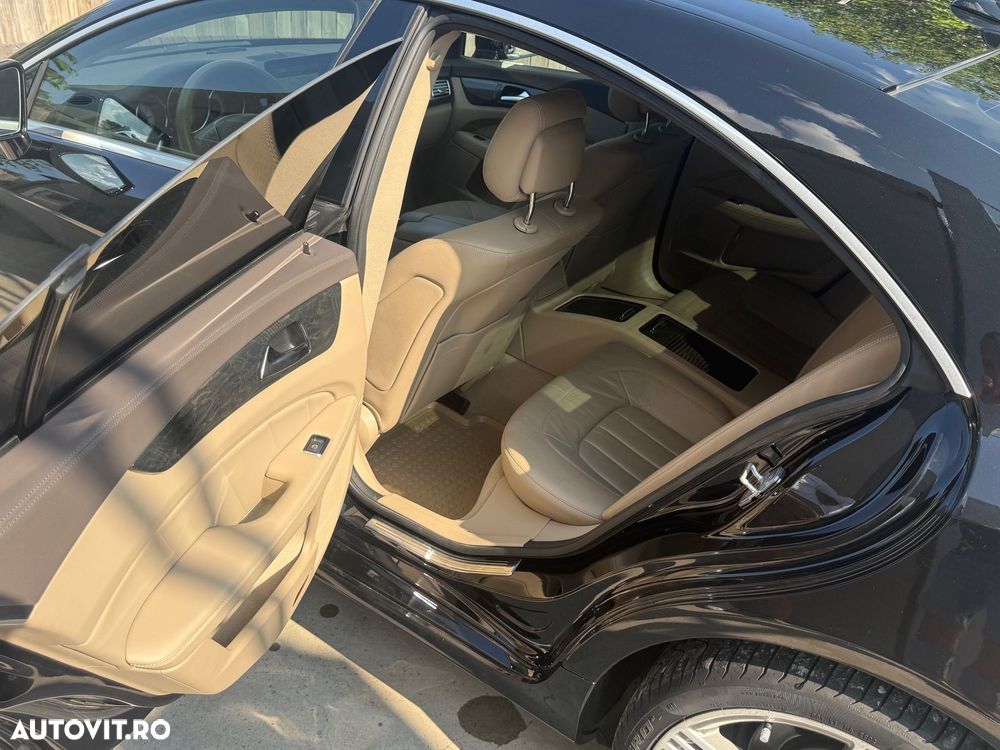 Mercedes-Benz CLS - 12