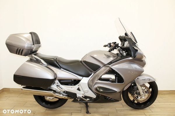 Honda ST