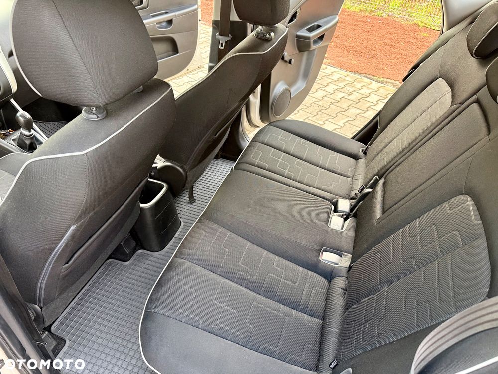 Kia Venga 1.4 M - 14