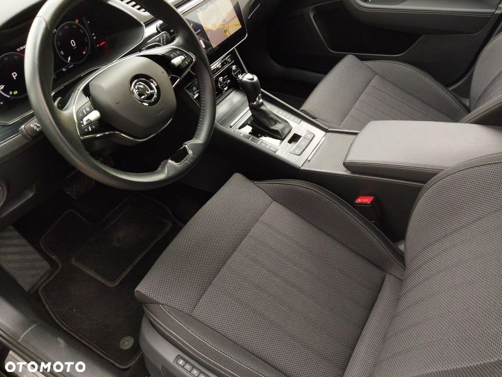 Skoda Superb 2.0 TDI SCR Style DSG - 16