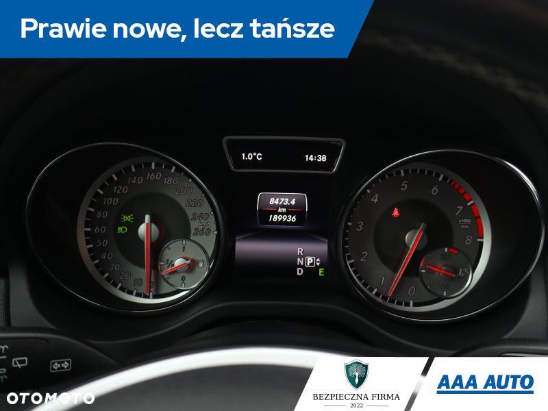 Mercedes-Benz GLA - 13