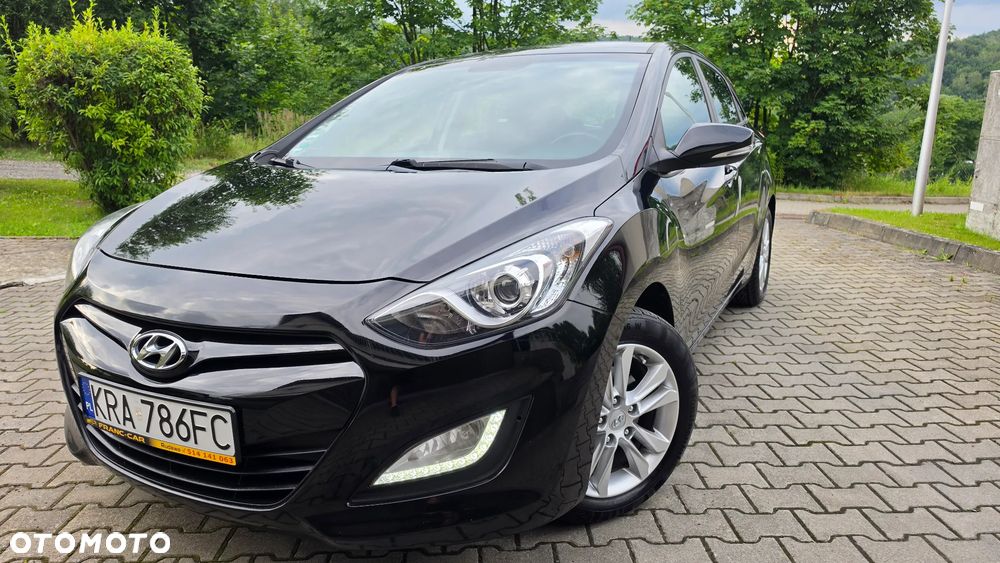 Hyundai i30 1.4 Fifa World Cup Edition - 30