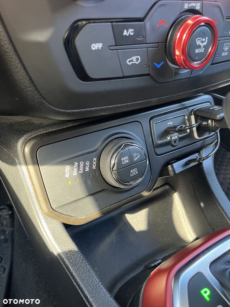 Jeep Renegade 1.3 GSE T4 Turbo Upland 4x4 S&S - 13