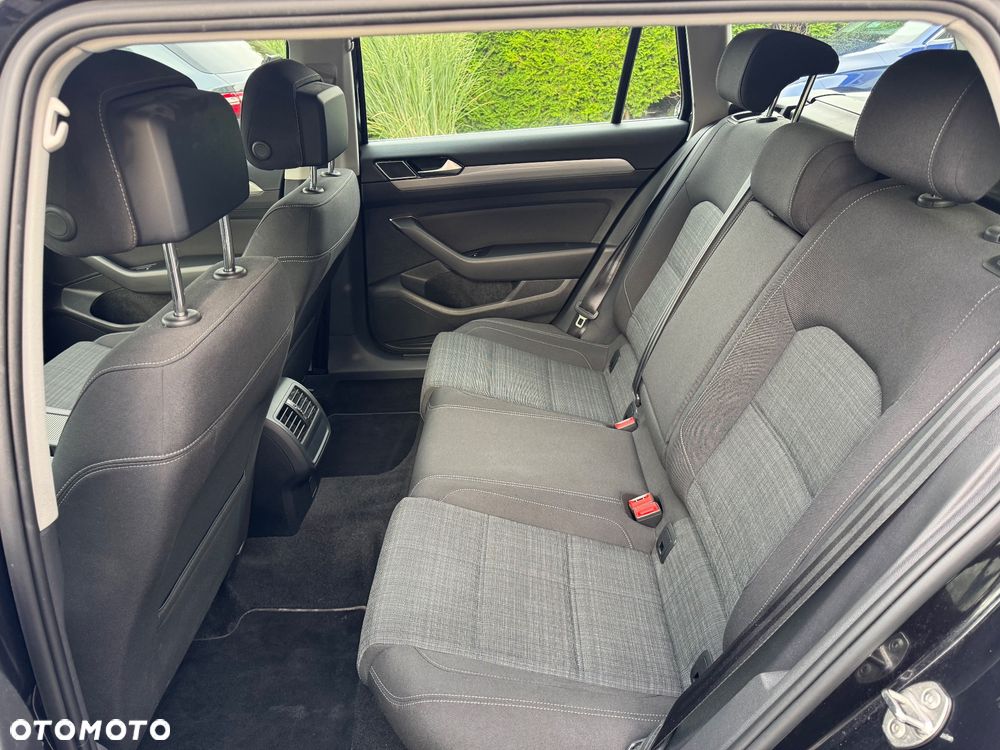 Volkswagen Passat 2.0 TSI Business DSG - 11