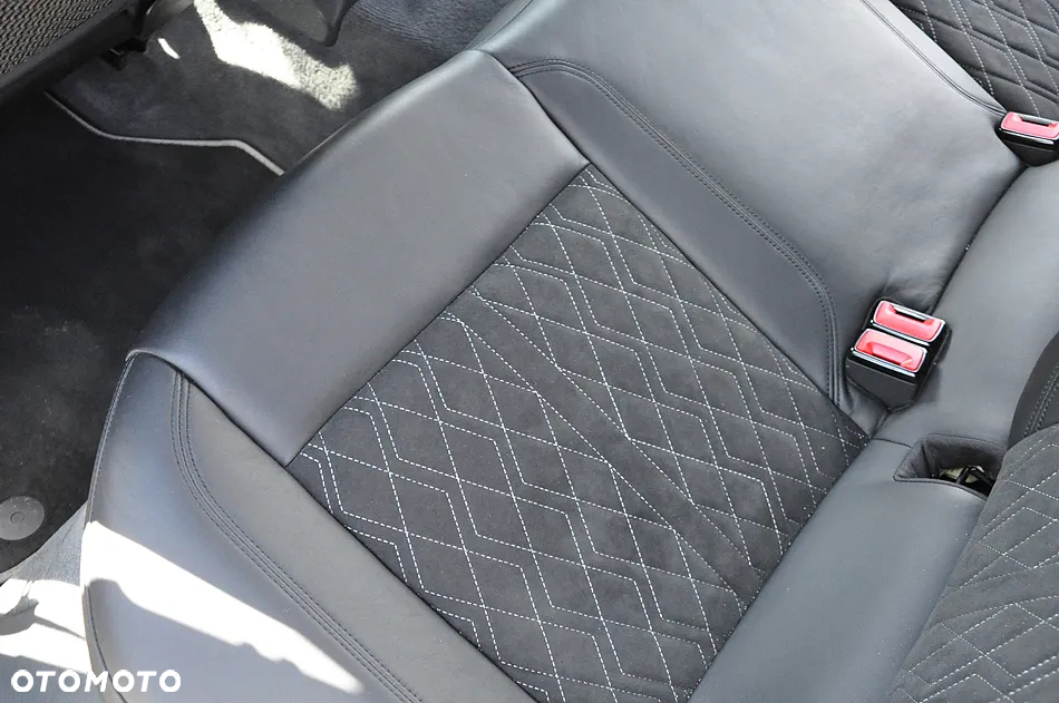 Audi A6 Avant 50 TDI quattro tiptronic design - 36