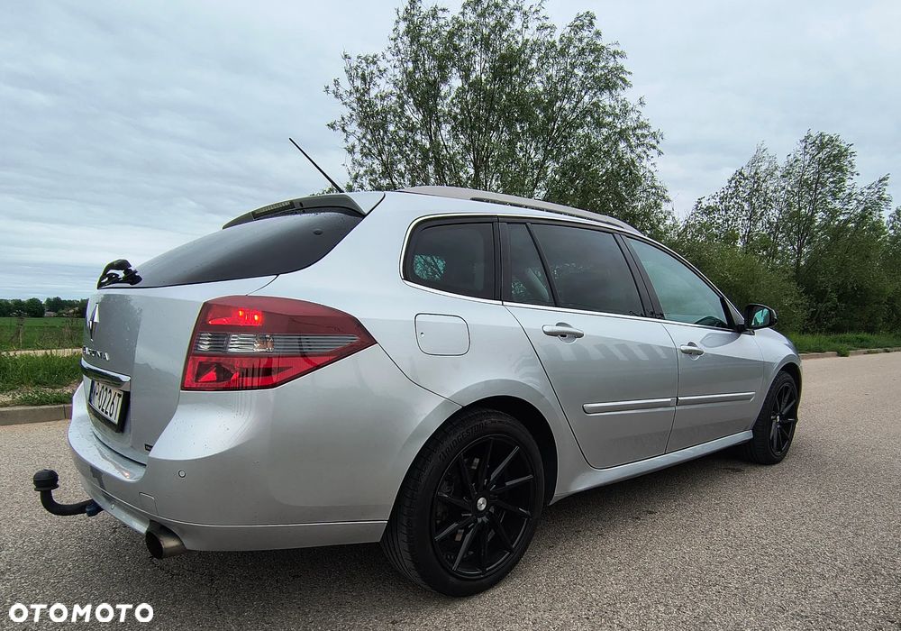 Renault Laguna 2.0 dCi FAP GT - 5