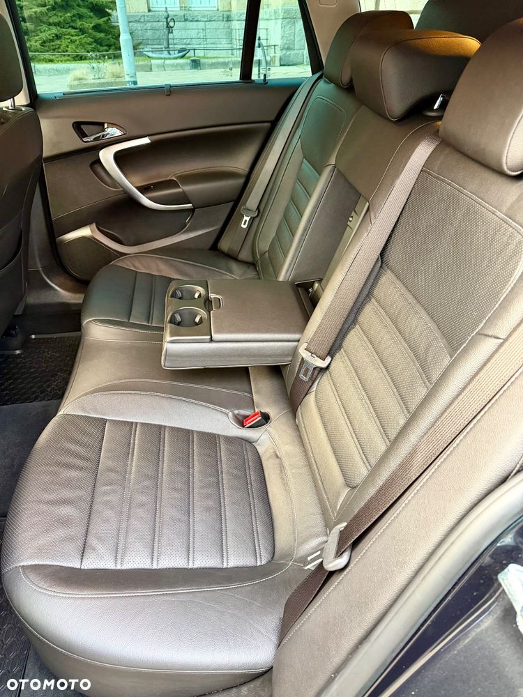 Opel Insignia 2.0 T Executive 4x4 - 23