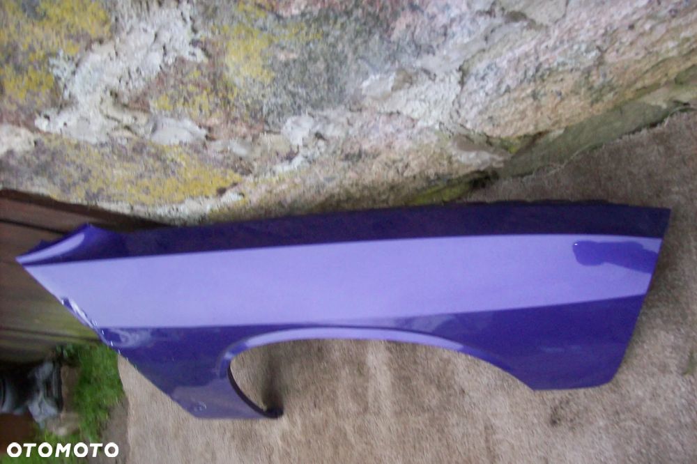 BŁOTNIK PRZEDNI PRAWY DODGE CHALLENGER ROK 14/23 - 2