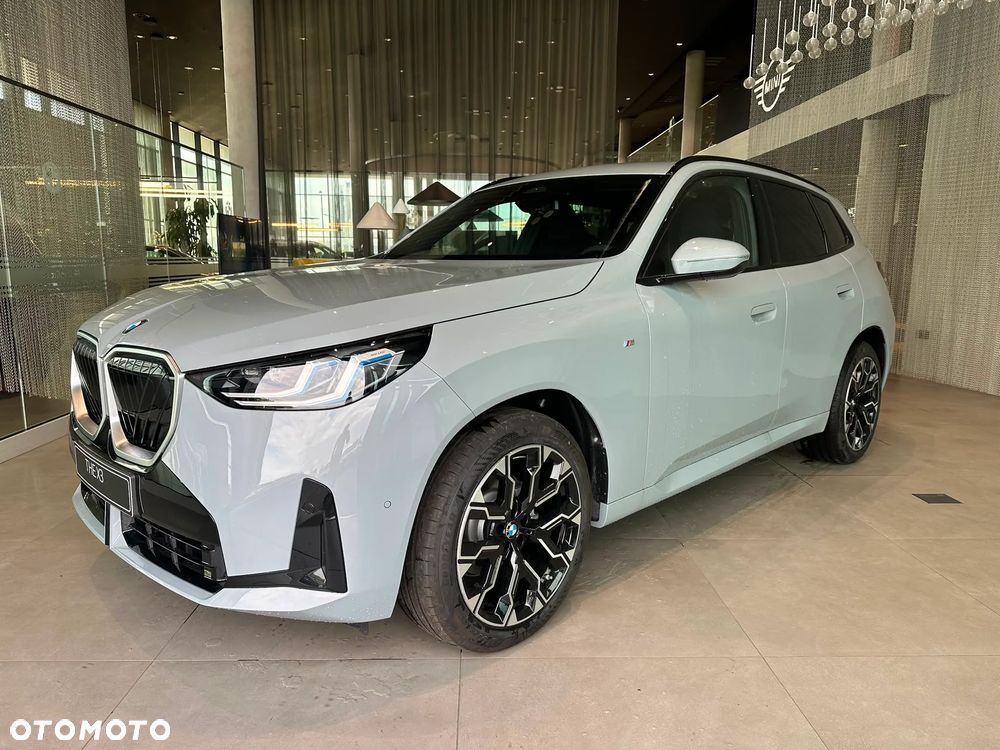 2026 BMW X3, photograph 2