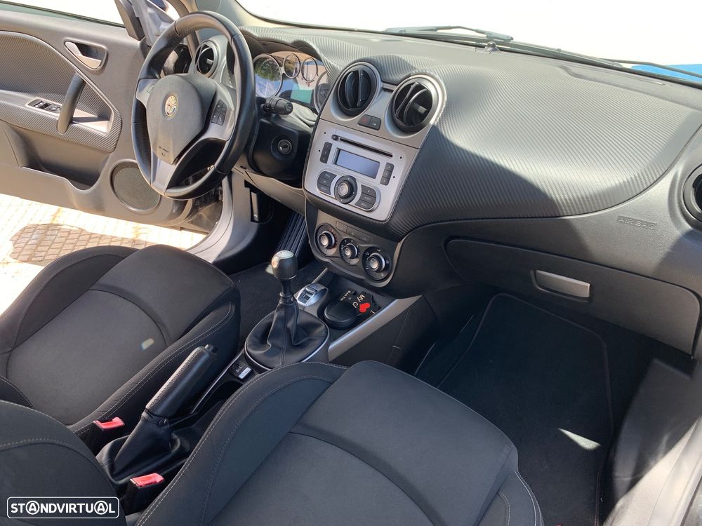Alfa Romeo MiTo 1.3 JTD SBK S&S - 12