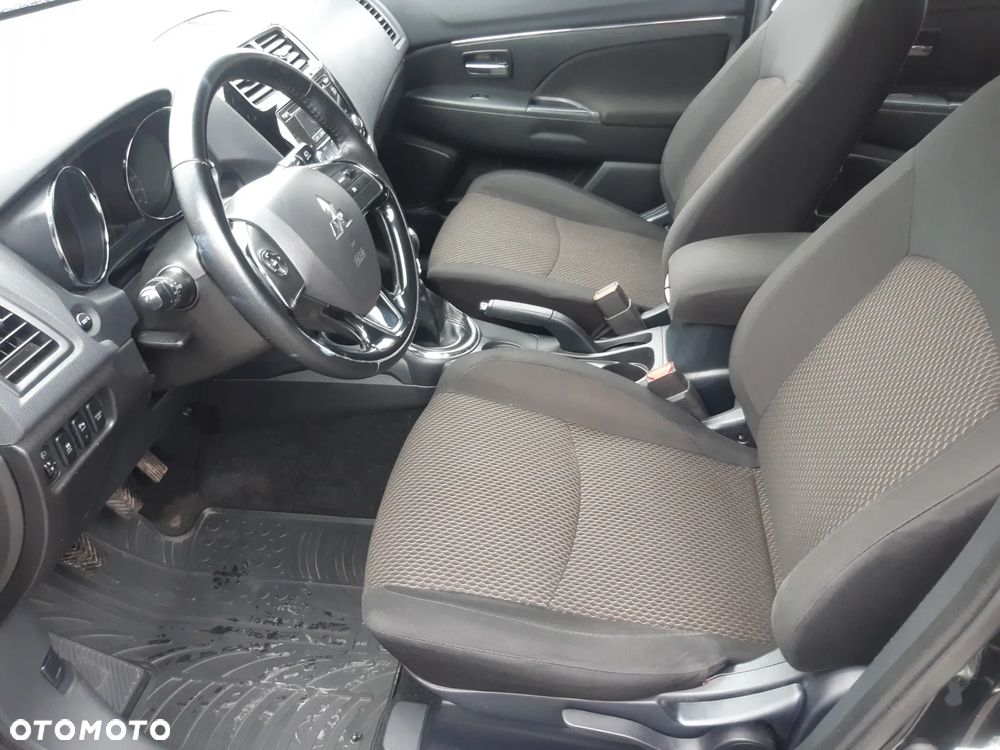 Mitsubishi ASX 1.6 DID Invite 4WD AS&G - 10
