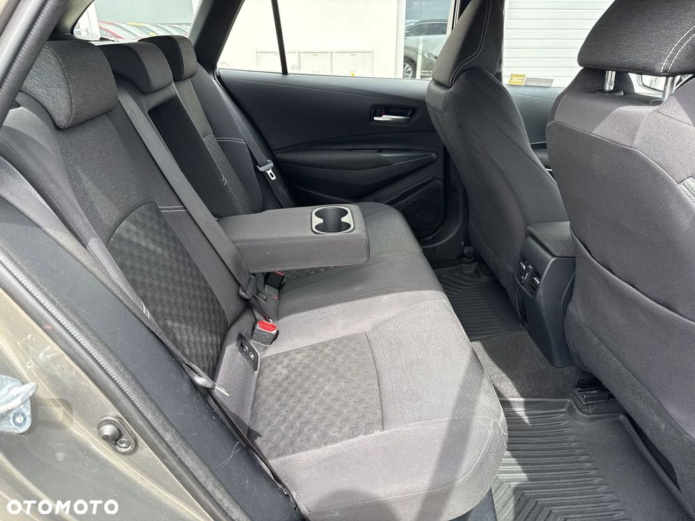 Toyota Corolla 1.8 Hybrid Comfort - 8