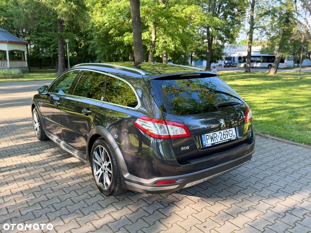 Peugeot 508 RXH Hybrid4 - 15