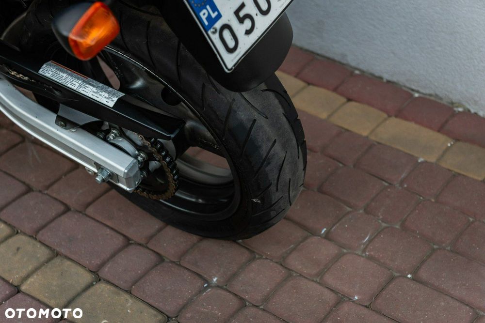 Suzuki SV - 8