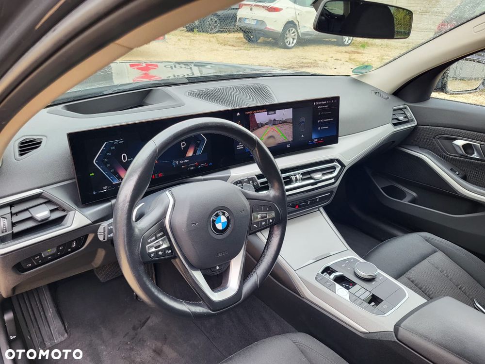 BMW Seria 3 - 26