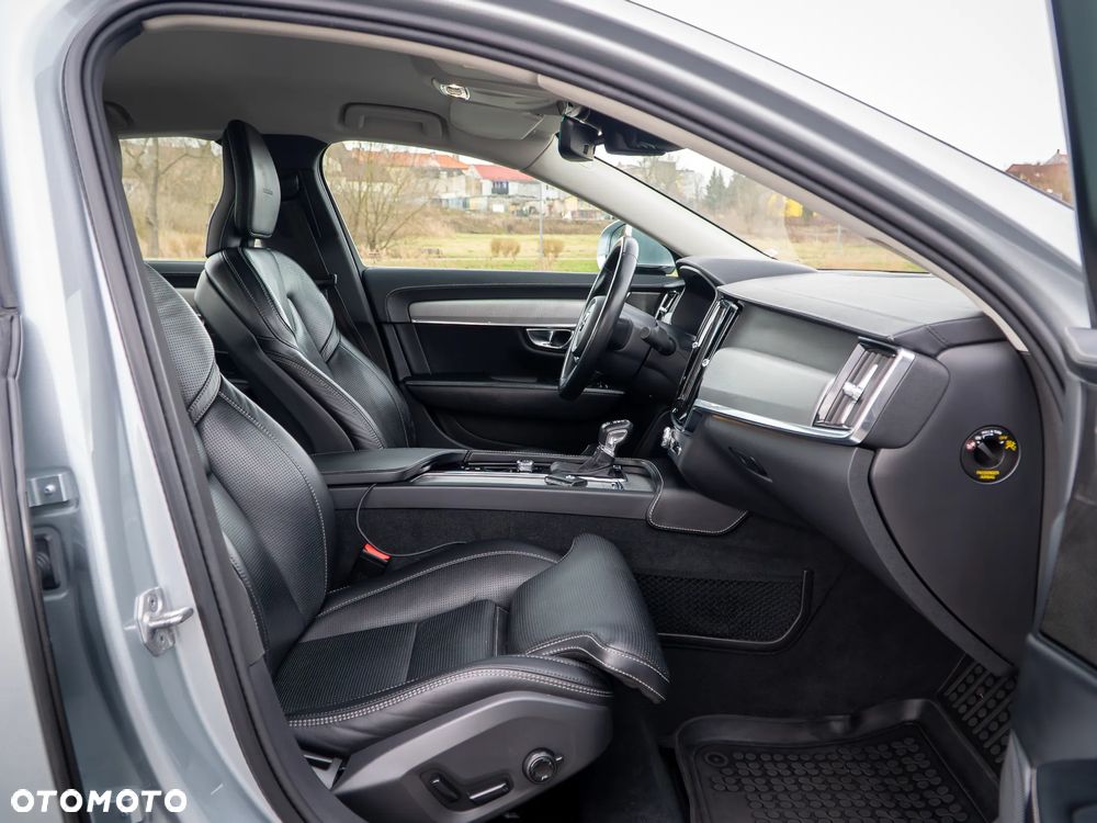 Volvo S90 D4 AWD Inscription - 25