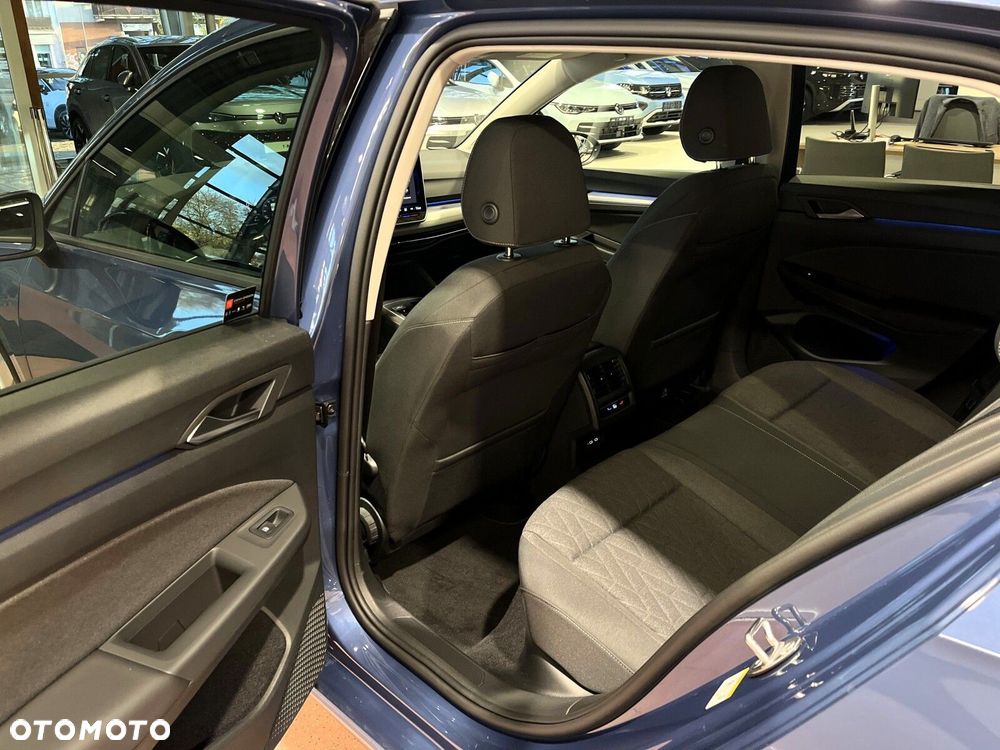 Volkswagen Golf 1.5 eTSI mHEV Life Plus DSG - 29