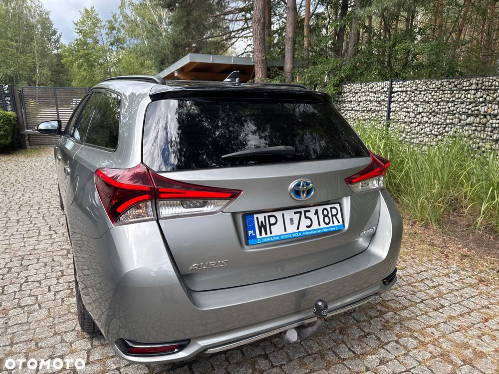 Toyota Auris Hybrid 135 Selection - 5