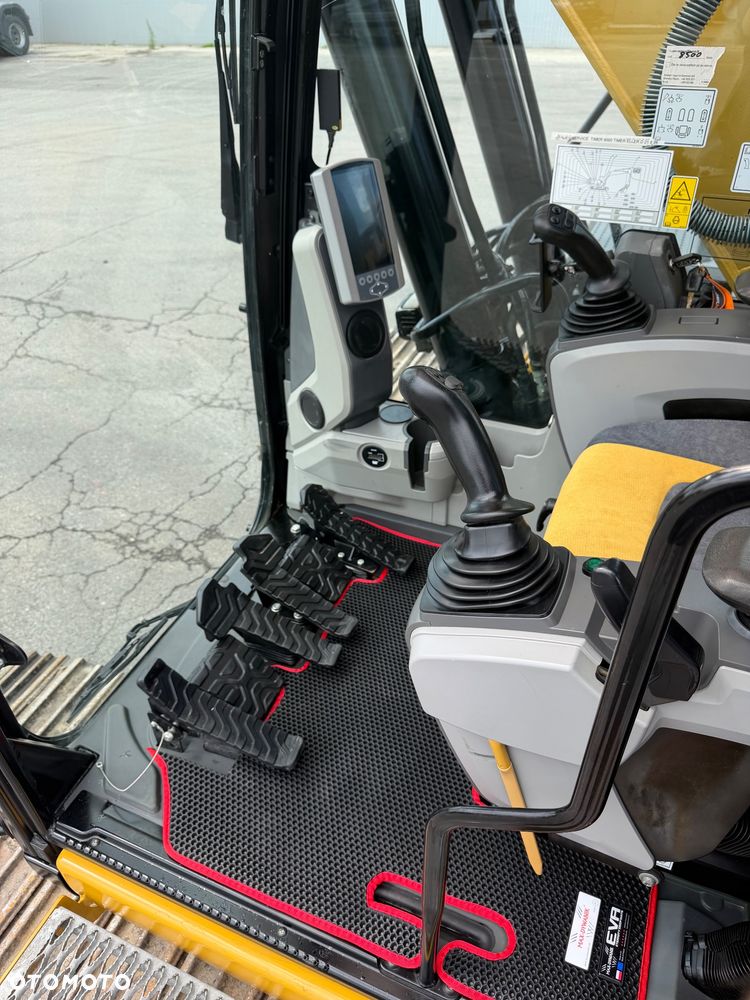 Caterpillar 320E 320 E L - 35