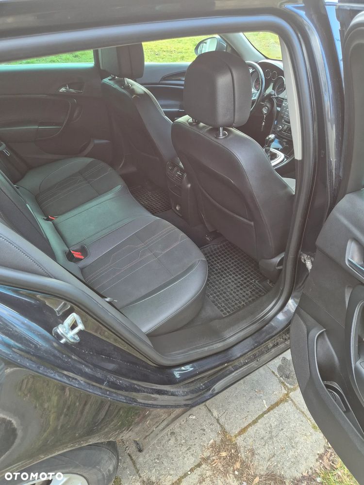Opel Insignia 1.4 T Cosmo S&S - 9