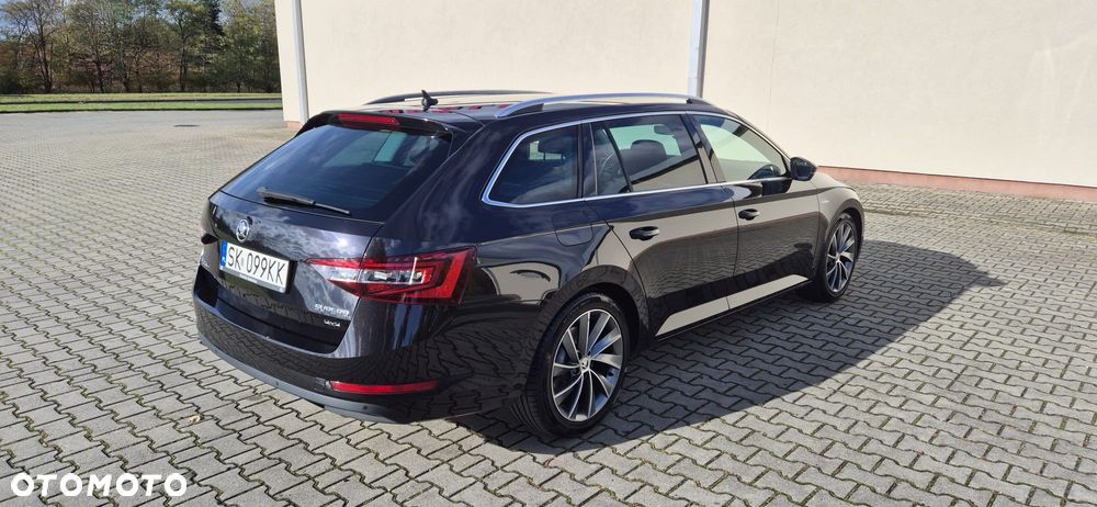Skoda Superb 2.0 TDI 4x4 L&K DSG - 2