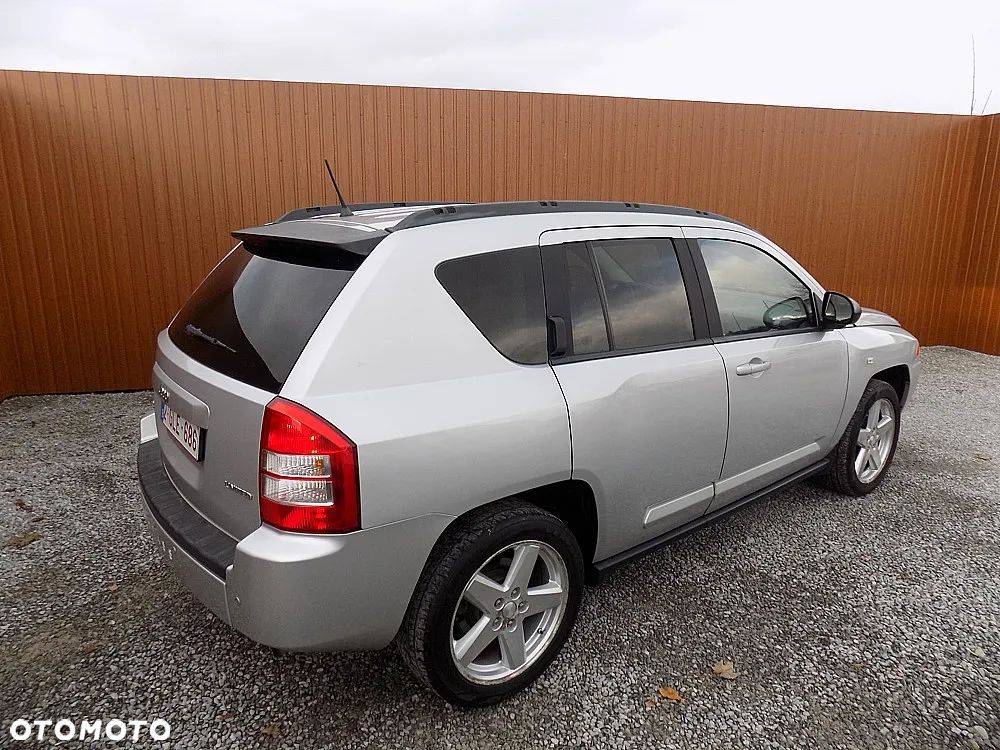 Jeep Compass 2.0 CRD DPF Limited - 4