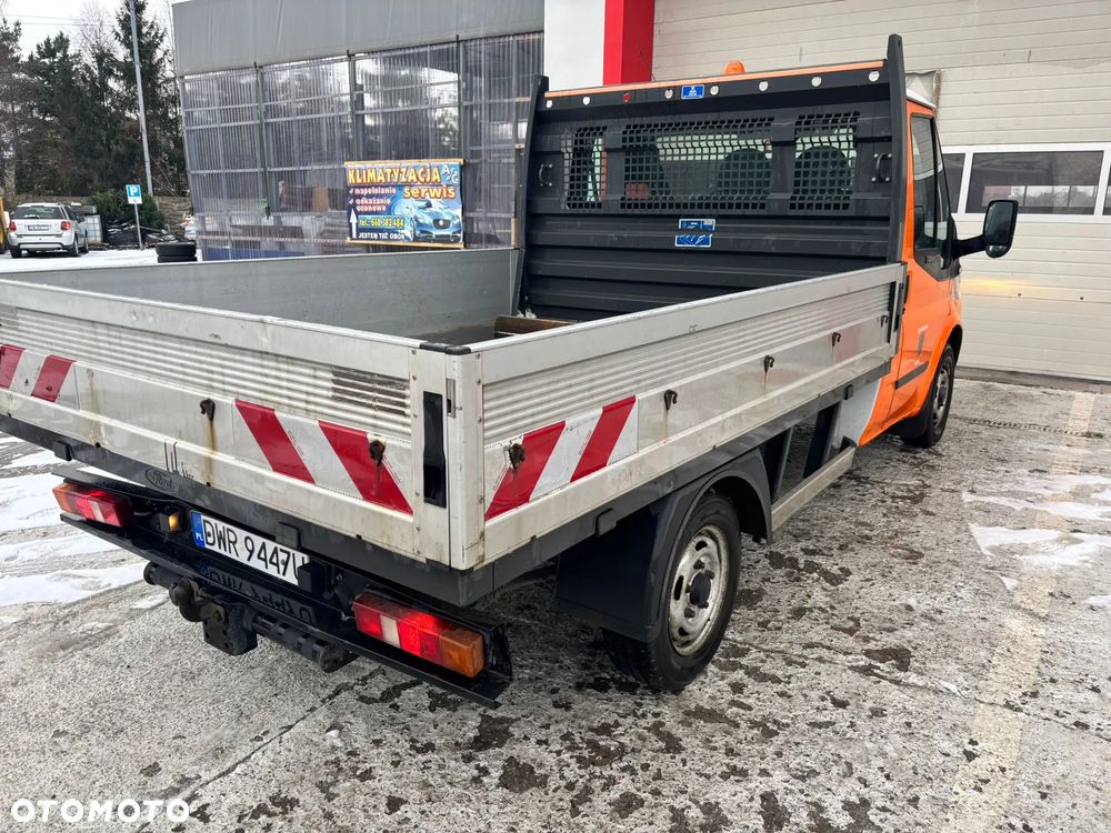 Ford Transit - 6