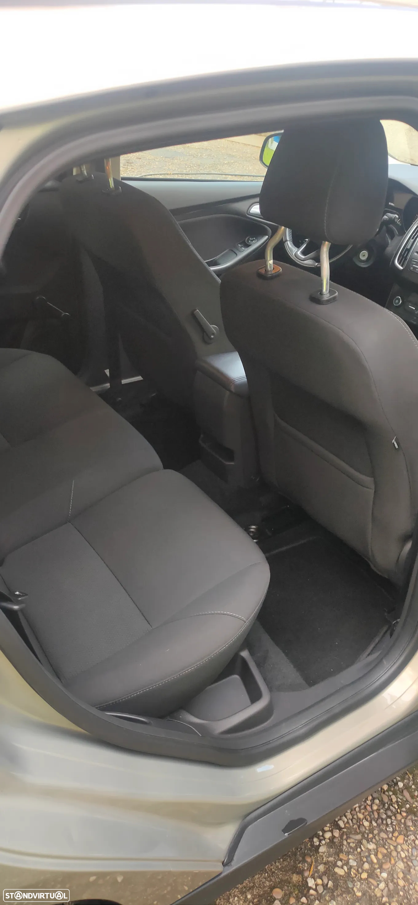 Ford Focus 1.0 EcoBoost S&S COOL&CONNECT DESIGN - 7