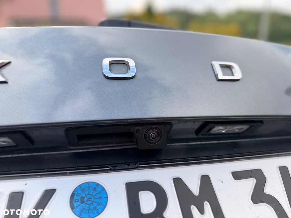Skoda Octavia 2.0 TDI DSG Edition - 29