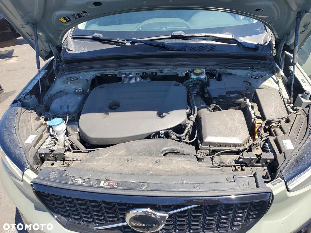 Volvo XC 40 B5 AWD Ultimate Bright - 13