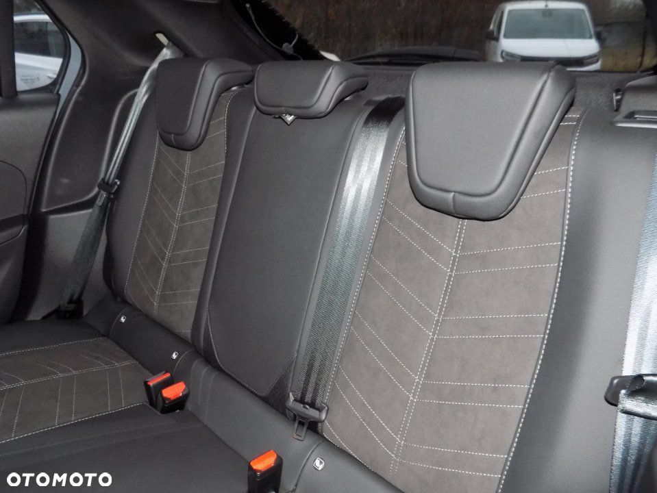 Opel Corsa - 11