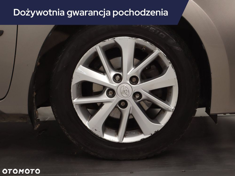 Toyota Corolla - 17