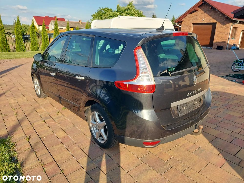 Renault Grand Scenic dCi 130 FAP Bose Edition - 2
