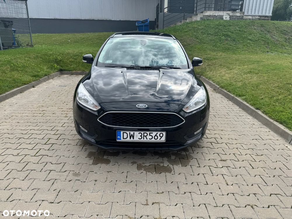 Ford Focus 1.5 TDCi SYNC Edition - 4