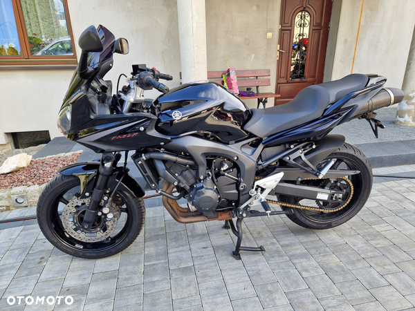 Yamaha FZ