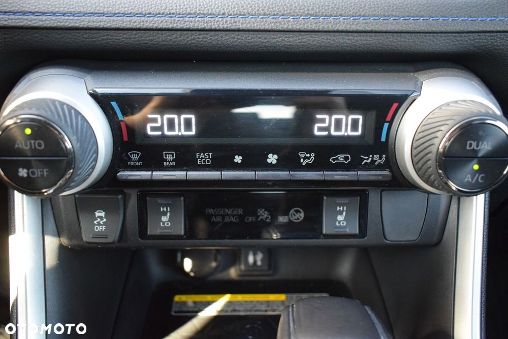 Toyota RAV4 2.5 Hybrid Selection 4x4 - 18