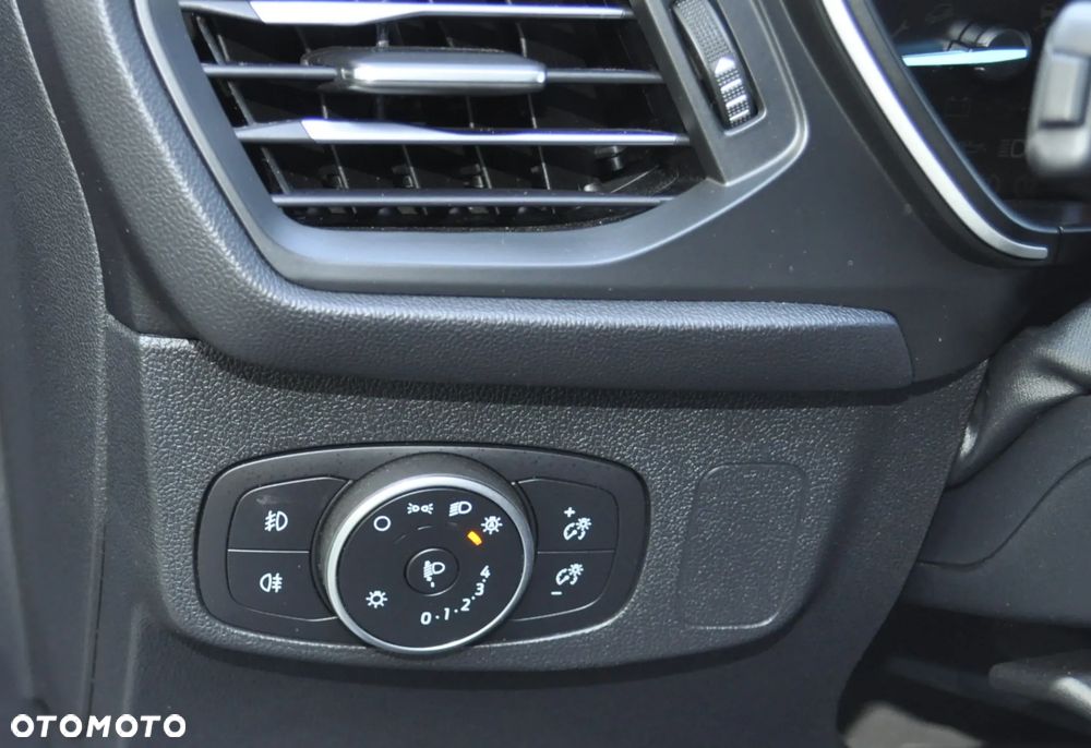 Ford Focus - 26