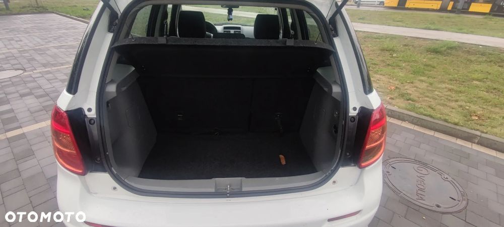 Suzuki SX4 1.6 VVT 4x2 Comfort WRC - 35