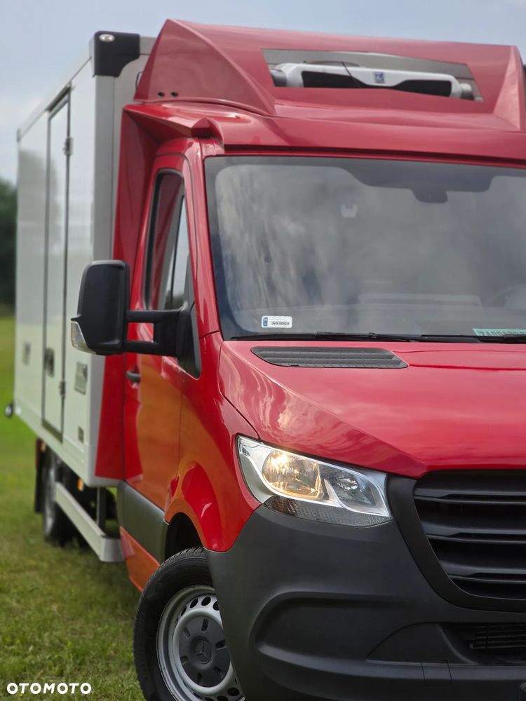 Mercedes-Benz Sprinter - 6