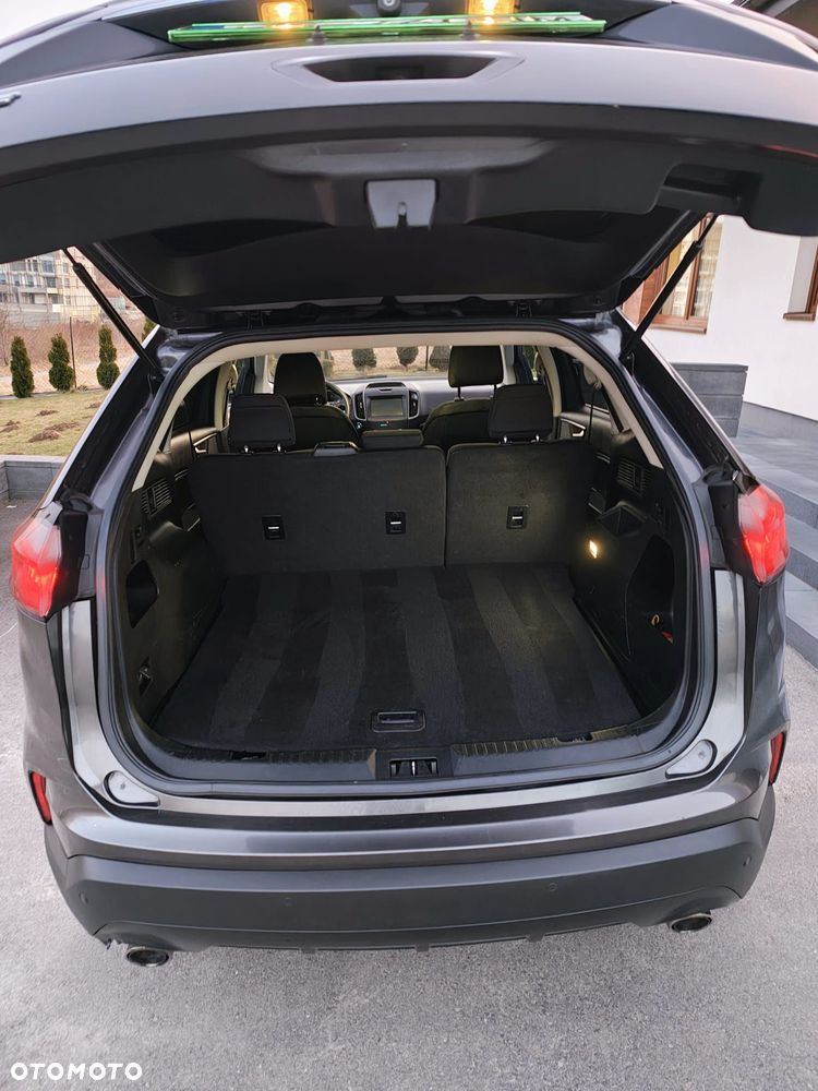 Ford Edge - 22