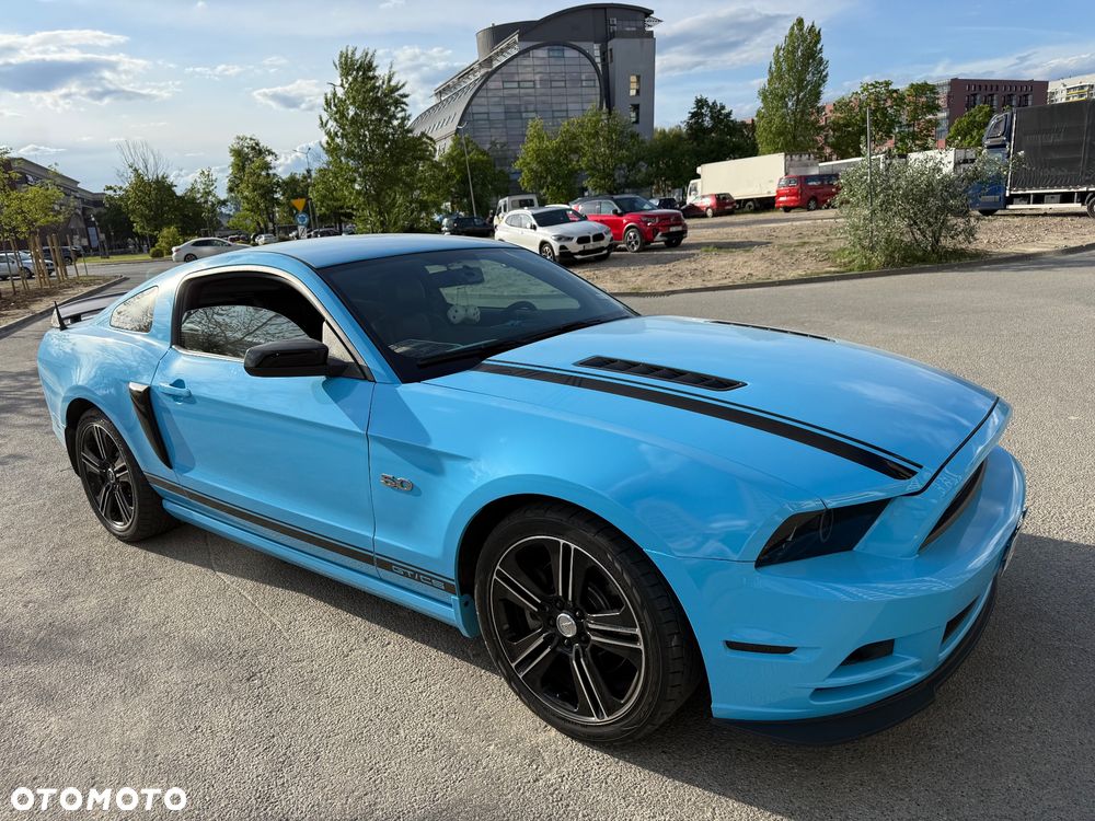 Ford Mustang 5.0 V8 GT - 6