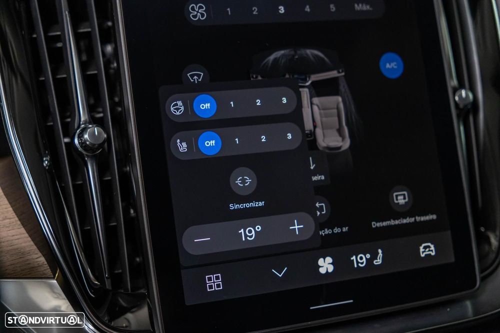 Volvo XC 90 2.0 T8 PHEV Plus Bright AWD - 37