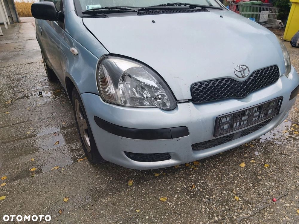 Toyota Yaris I LIFT pas przedni zderzak maska błotnik przód kompletny - 2